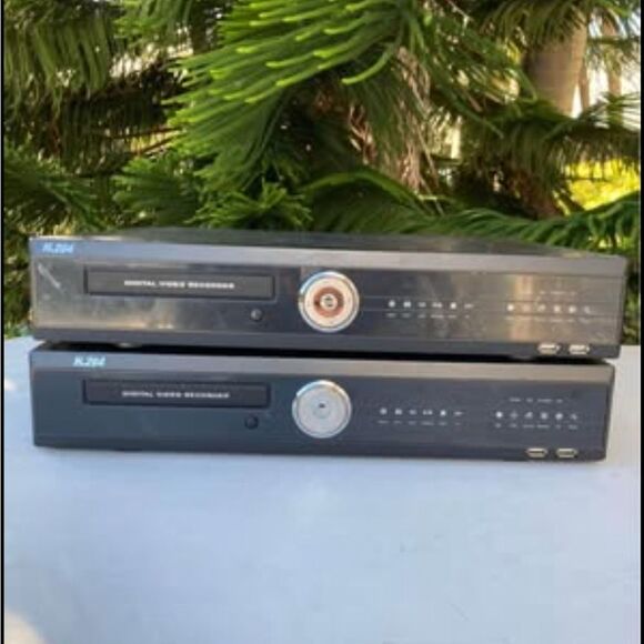 H.264 Model PDVR-16400 Digital Video Recorder (Untested for Parts) - Picture 1 of 5